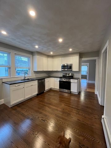 397 Lincoln Ave 1, Saugus, MA 01906