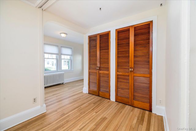 121 Raymond Street 1st, Rockville Centre, NY 11570