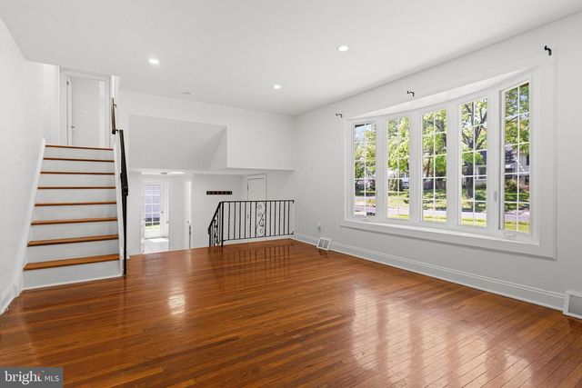 1325 OSBOURNE AVE, Abington, PA 19001