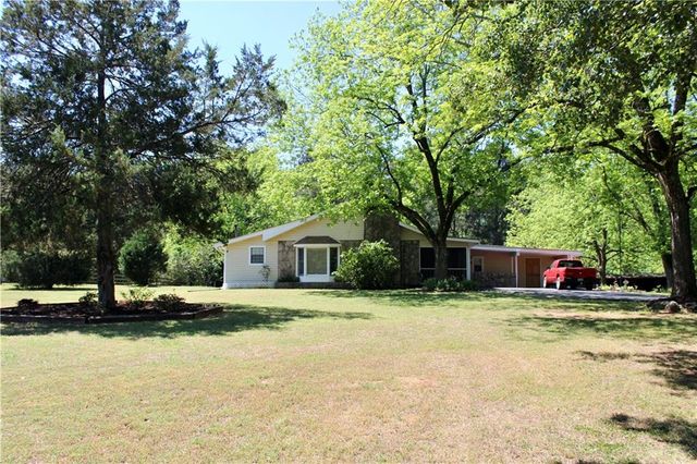 394 NW Hwy 211, Winder, GA 30680