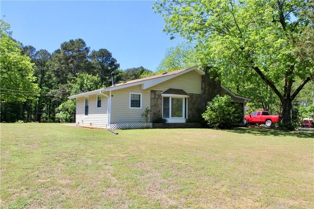 394 NW Hwy 211, Winder, GA 30680