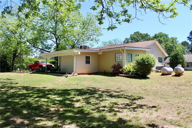 394 NW Hwy 211, Winder, GA 30680