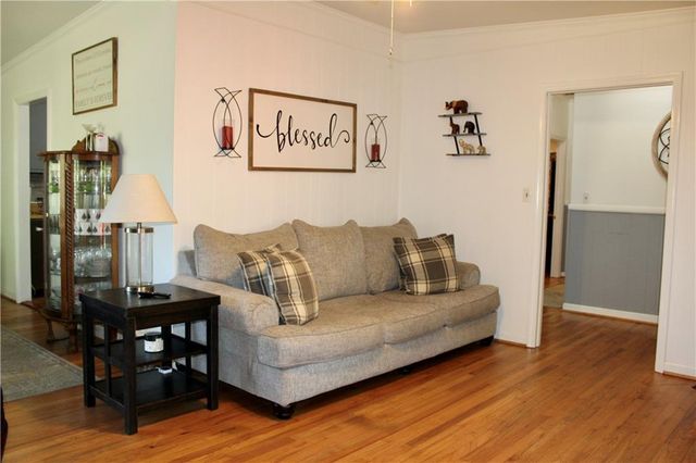 394 NW Hwy 211, Winder, GA 30680