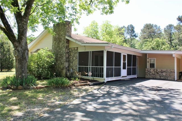 394 NW Hwy 211, Winder, GA 30680