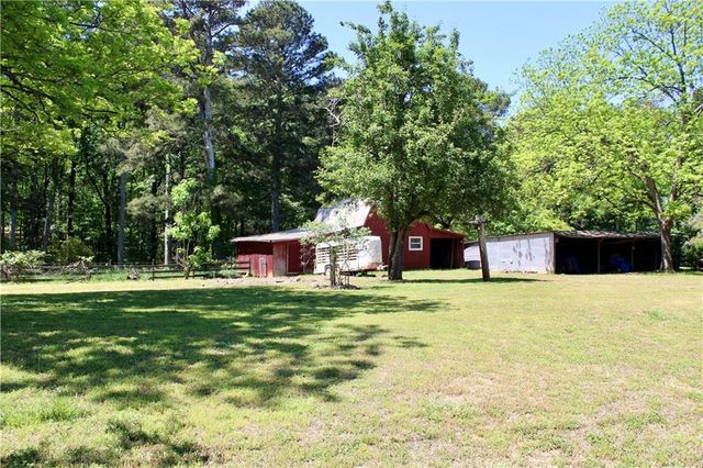 394 NW Hwy 211, Winder, GA 30680