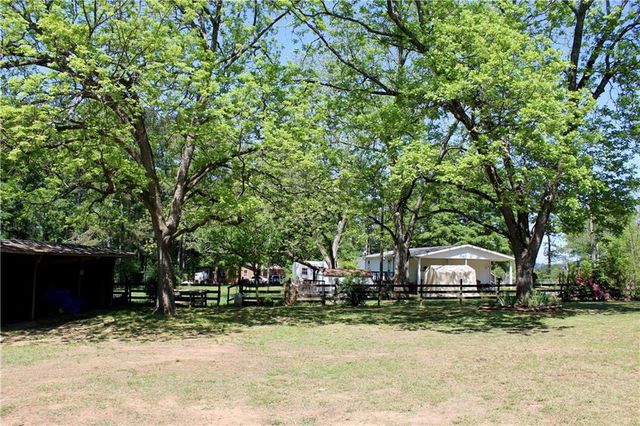 394 NW Hwy 211, Winder, GA 30680