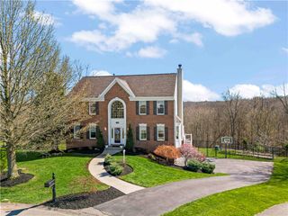 1046 Woodridge Drive, North Strabane, PA 15317