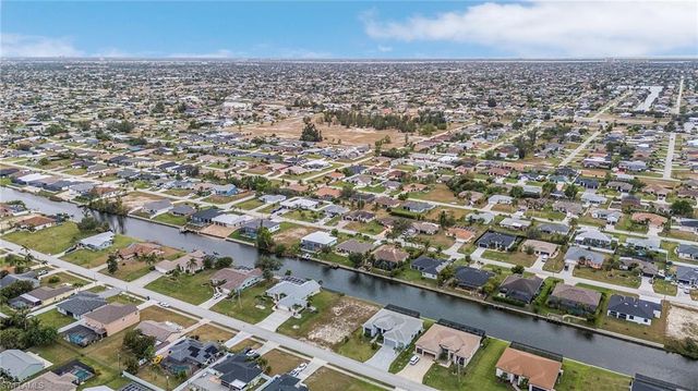 1426 SW 28th ST, Cape Coral, FL 33914