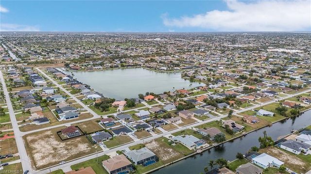 1426 SW 28th ST, Cape Coral, FL 33914