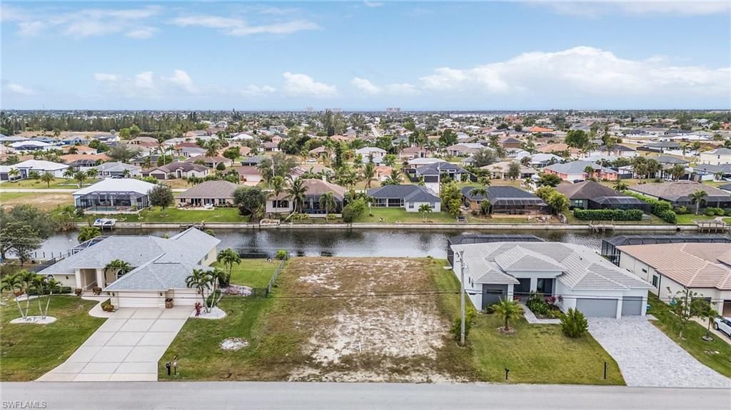 1426 SW 28th ST, Cape Coral, FL 33914
