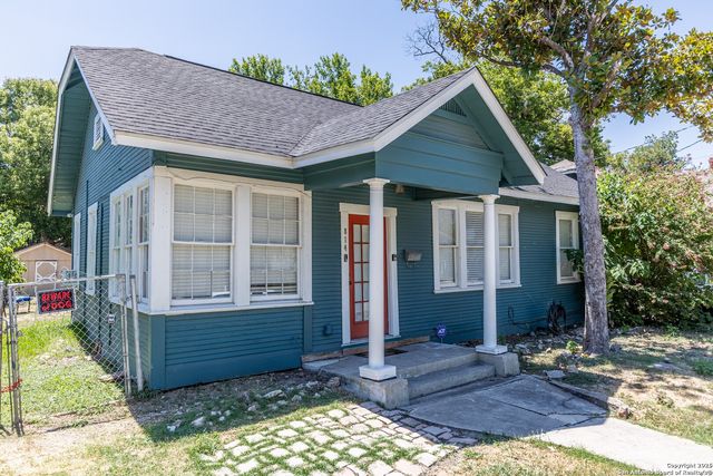 814 W LYNWOOD AVE, San Antonio, TX 78212