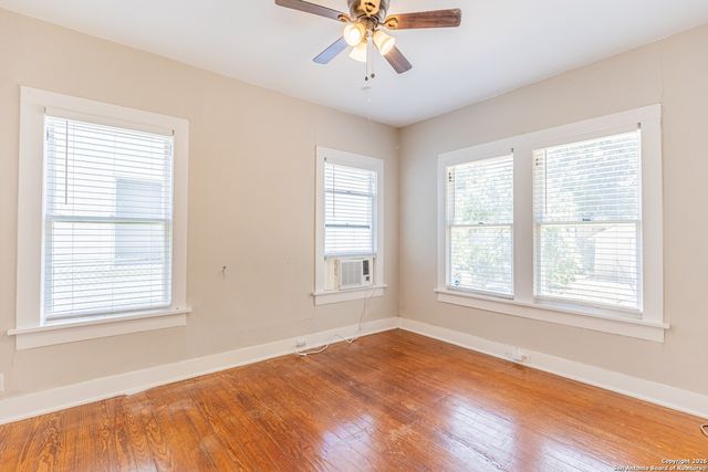 814 W LYNWOOD AVE, San Antonio, TX 78212