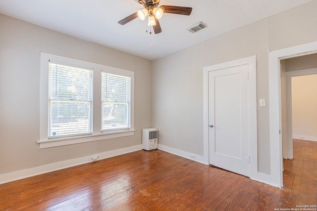 814 W LYNWOOD AVE, San Antonio, TX 78212