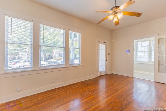 814 W LYNWOOD AVE, San Antonio, TX 78212