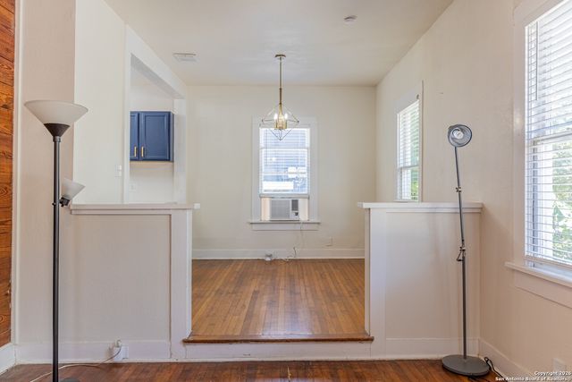 814 W LYNWOOD AVE, San Antonio, TX 78212