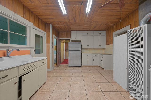 2701 Michigan Street, Bellingham, WA 98226