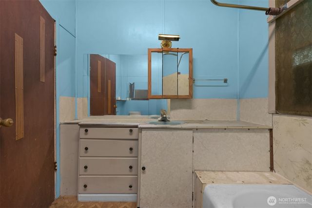 2701 Michigan Street, Bellingham, WA 98226