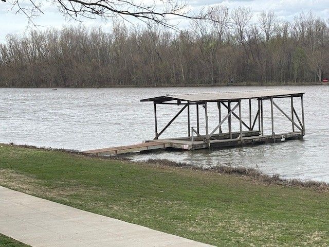 250 Donna Dr Apt 4D, Hendersonville, TN 37075