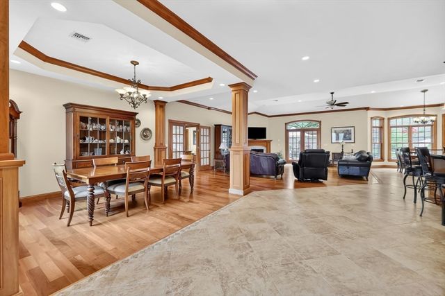 357 Westerly Cir, Ludlow, MA 01056