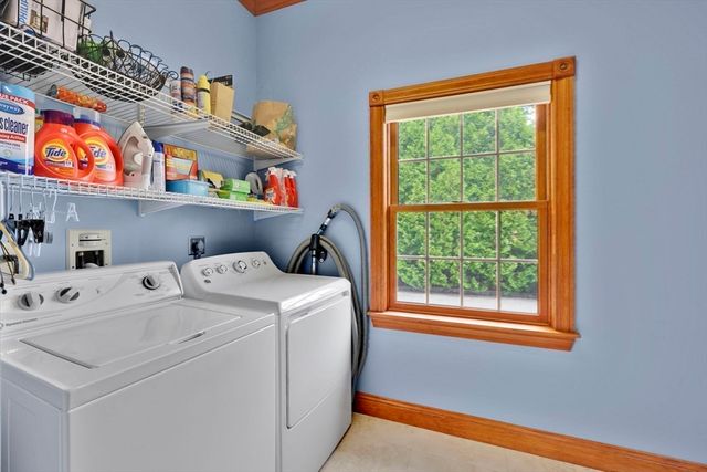 357 Westerly Cir, Ludlow, MA 01056