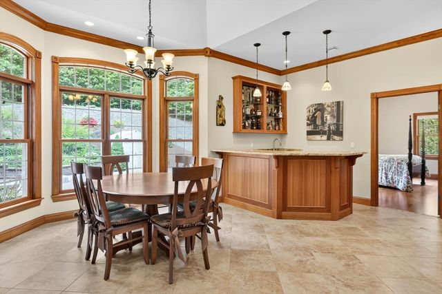 357 Westerly Cir, Ludlow, MA 01056