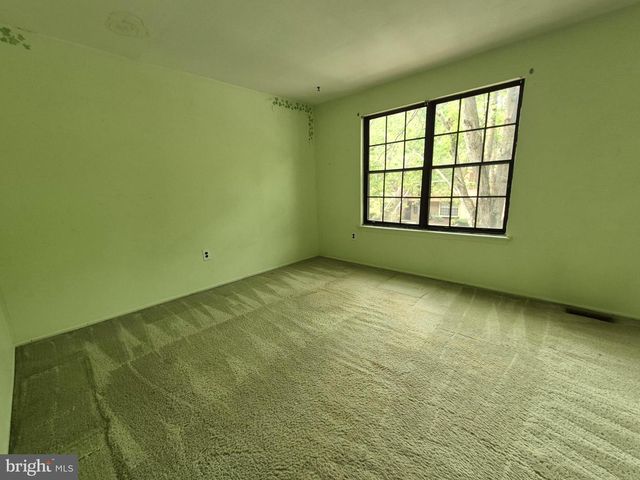 4441 YORKTOWN PL, Mays Landing, NJ 08330