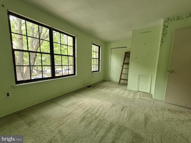 4441 YORKTOWN PL, Mays Landing, NJ 08330