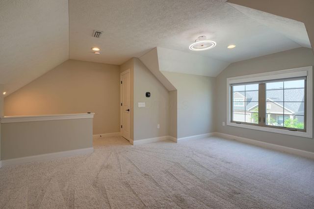 6689 Riverrun Lane, Delaware, OH 43015
