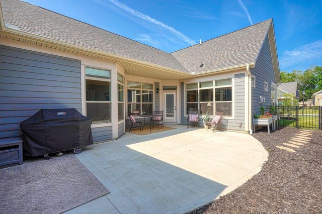 6689 Riverrun Lane, Delaware, OH 43015