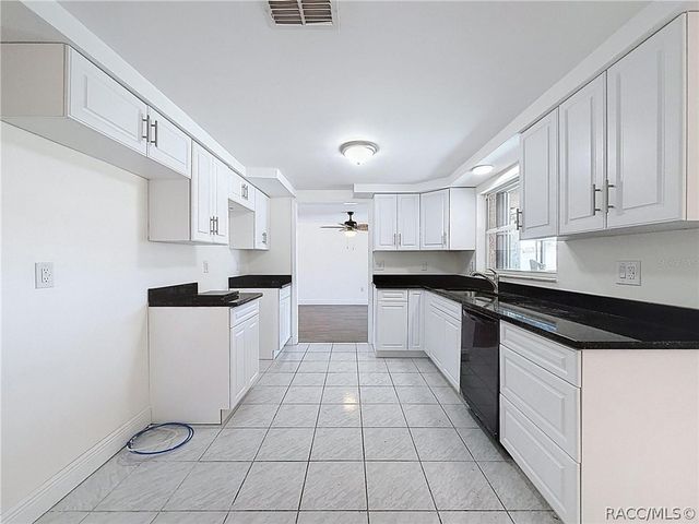 13541 Stacey Drive, Hudson, FL 34667