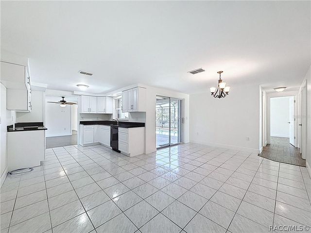 13541 Stacey Drive, Hudson, FL 34667