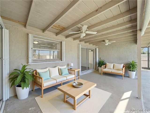 13541 Stacey Drive, Hudson, FL 34667