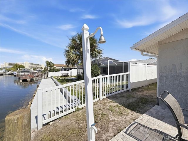 13541 Stacey Drive, Hudson, FL 34667