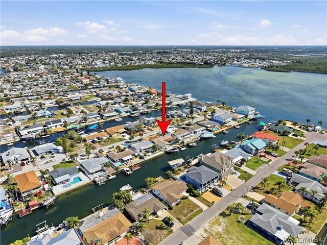 13541 Stacey Drive, Hudson, FL 34667