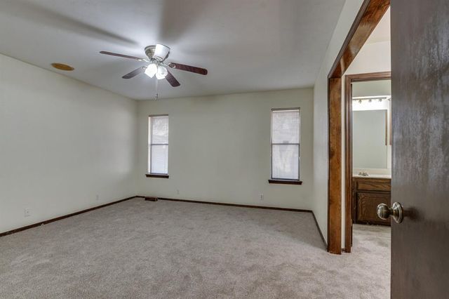 2013 Tanglewood Drive, Edmond, OK 73013