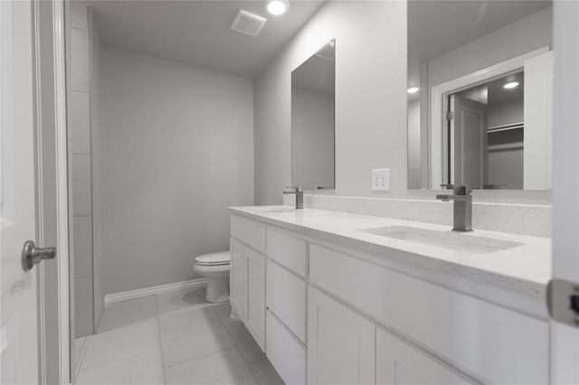 3041 Grapevine Street, Edmond, OK 73034