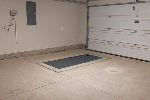 3041 Grapevine Street, Edmond, OK 73034