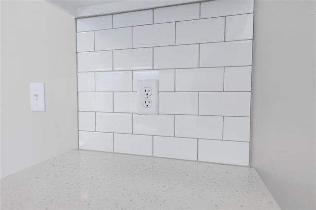 3041 Grapevine Street, Edmond, OK 73034