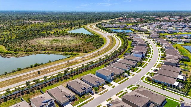 5715 WOODLAND SAGE DRIVE, Sarasota, FL 34238