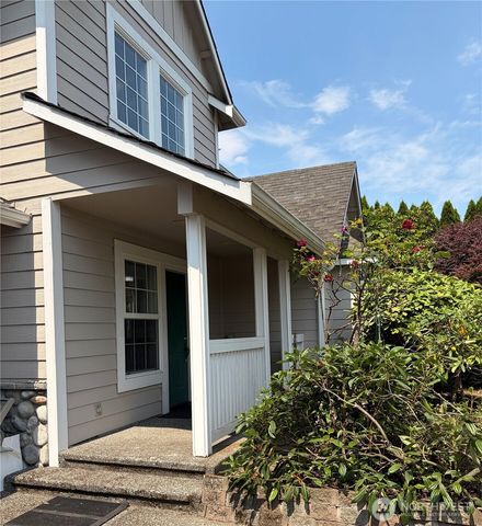 5724 Hillpointe Circle, Lynnwood, WA 98037