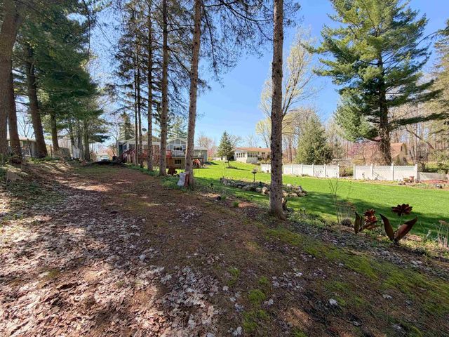 2474 Bingham Road, Vienna Twp, MI 48420