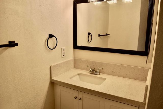 81840 Avenue Del Mar A203, Indio, CA 92201