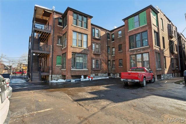 5539 Waterman Boulevard 2N, St Louis, MO 63112
