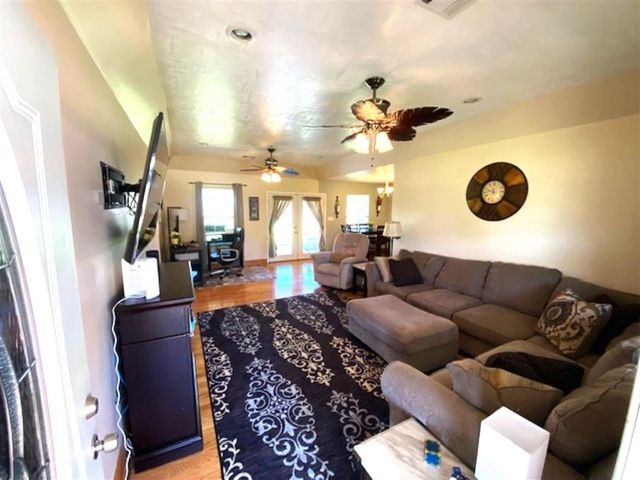 2817 Karen Lynn Street, Sulphur, LA 70663