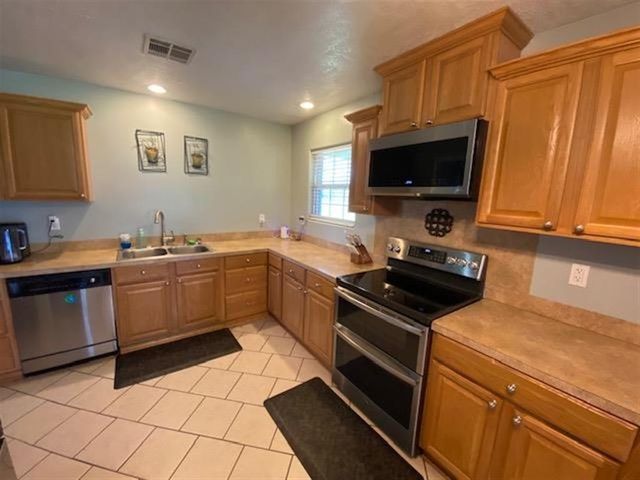 2817 Karen Lynn Street, Sulphur, LA 70663