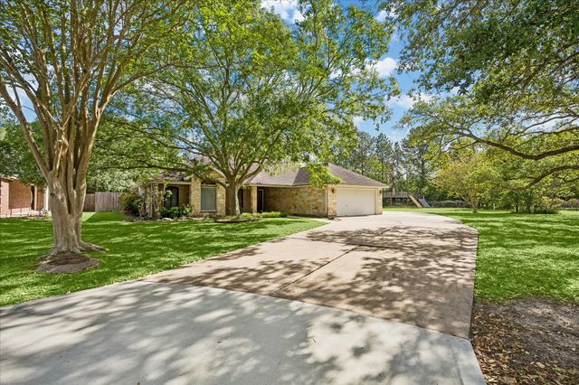 1215 Westglen Drive, Alvin, TX 77511