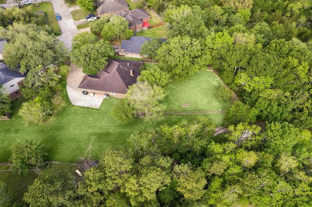 1215 Westglen Drive, Alvin, TX 77511