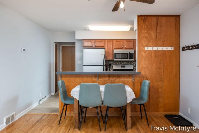 607 N Washington Street SE, Lowell, MI 49331