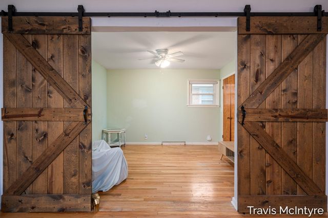 607 N Washington Street SE, Lowell, MI 49331