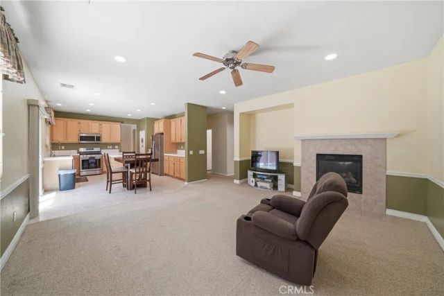 13825 Hawk Court, Victorville, CA 92394